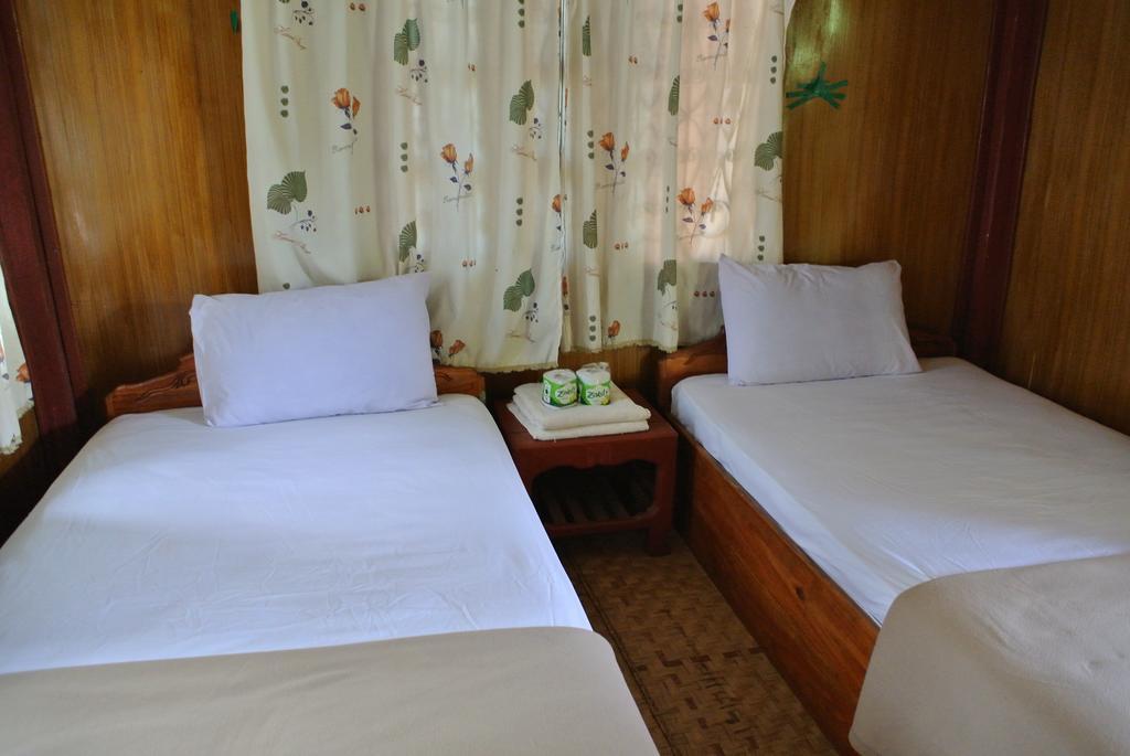 Dalom Guesthouse Ban Dondét Exteriér fotografie