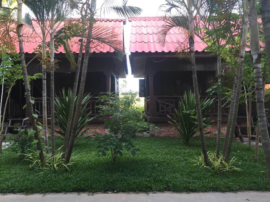 Dalom Guesthouse Ban Dondét Exteriér fotografie