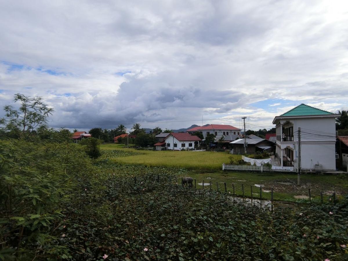 Dalom Guesthouse Ban Dondét Exteriér fotografie