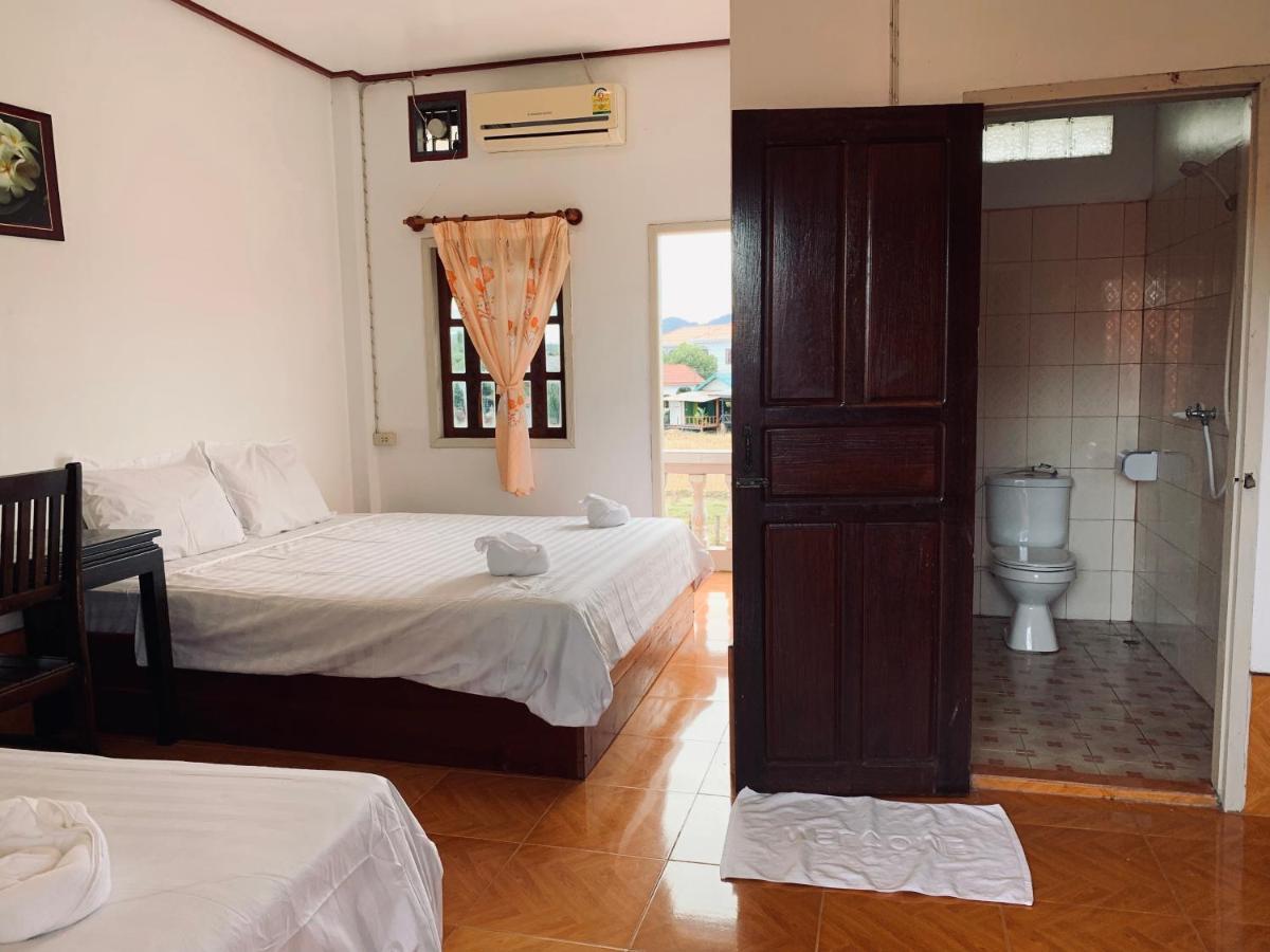 Dalom Guesthouse Ban Dondét Exteriér fotografie