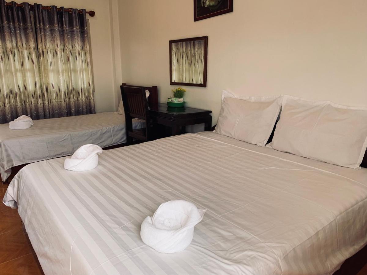 Dalom Guesthouse Ban Dondét Exteriér fotografie