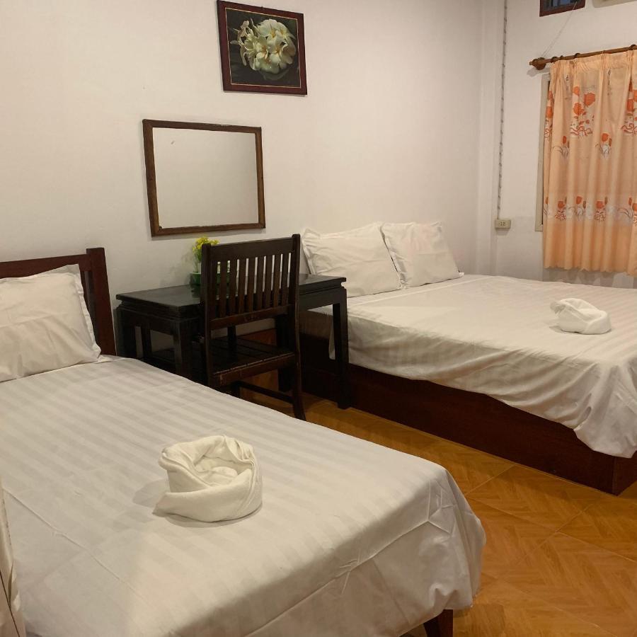 Dalom Guesthouse Ban Dondét Exteriér fotografie