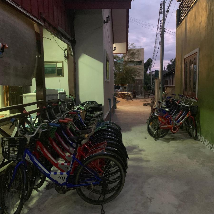 Dalom Guesthouse Ban Dondét Exteriér fotografie