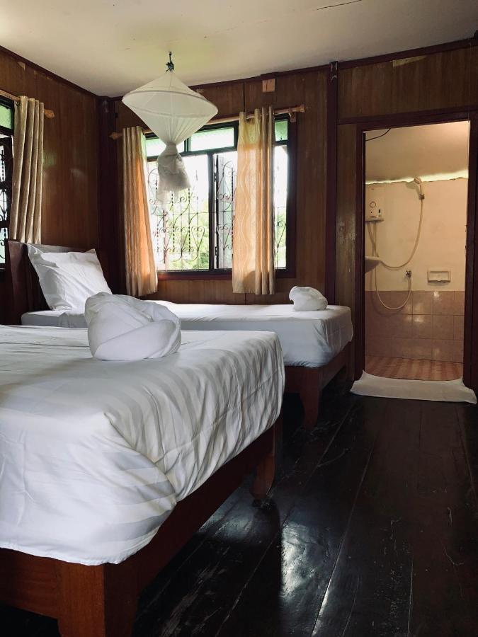 Dalom Guesthouse Ban Dondét Exteriér fotografie