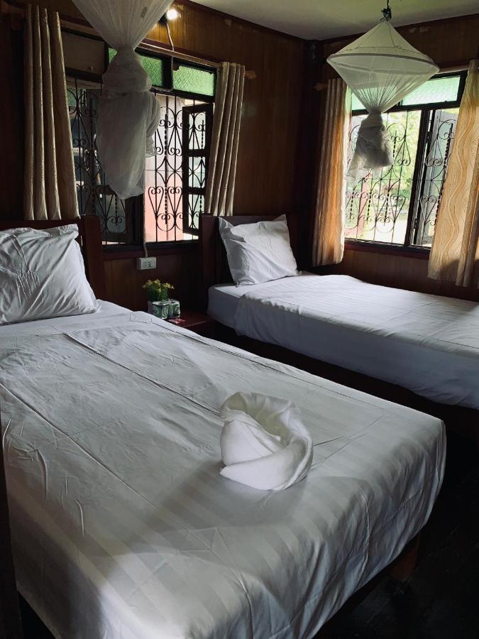 Dalom Guesthouse Ban Dondét Exteriér fotografie