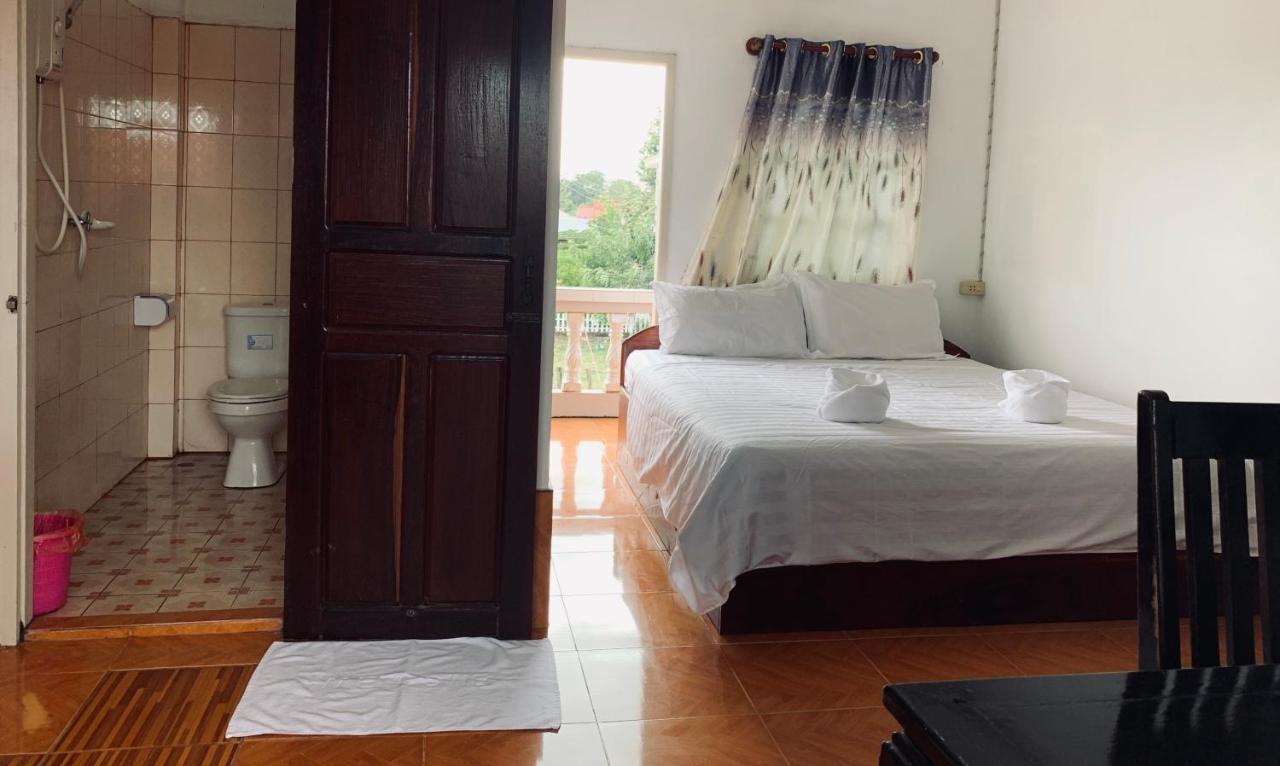 Dalom Guesthouse Ban Dondét Exteriér fotografie